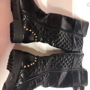 Like new Michael Kors boots